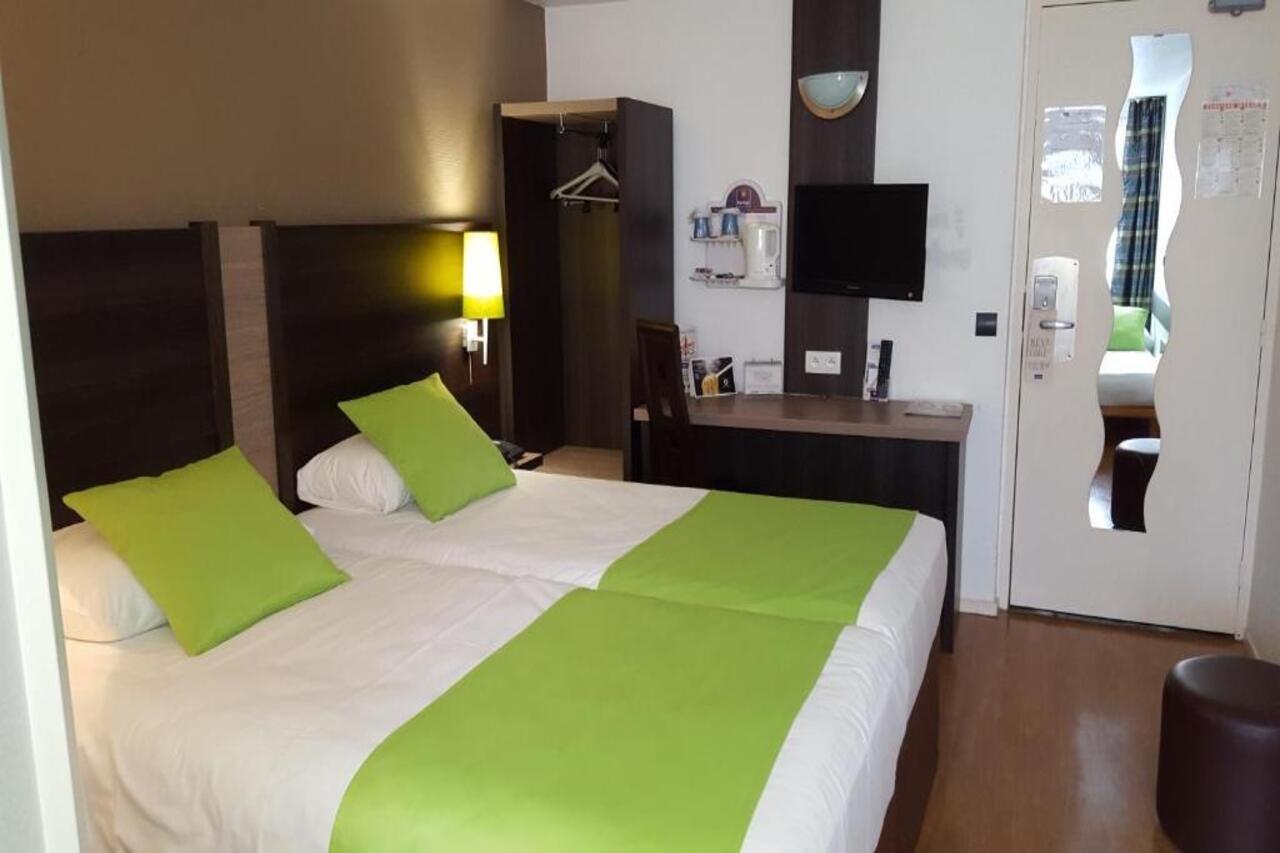 กีริอ๊าด เอแปร์ไนย์ Hotel เอแปร์เน ภายนอก รูปภาพ